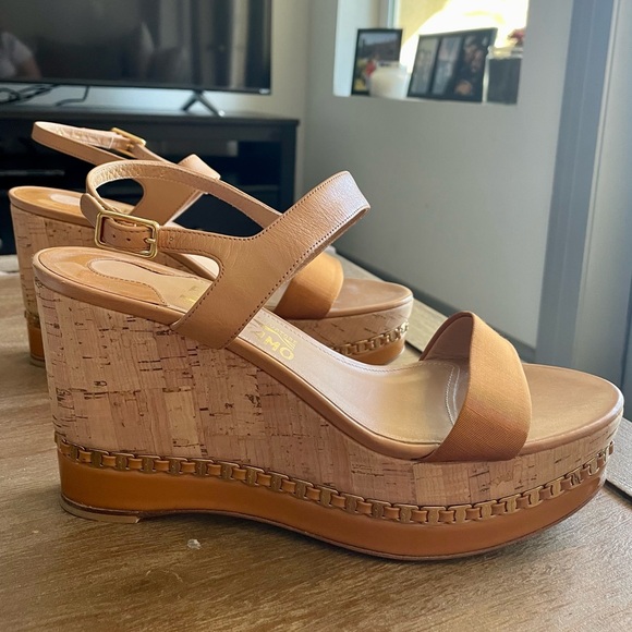 🔥🆕 Ferragamo Mollie Chain Cork Wedges Size 10🔥 - Picture 3 of 10